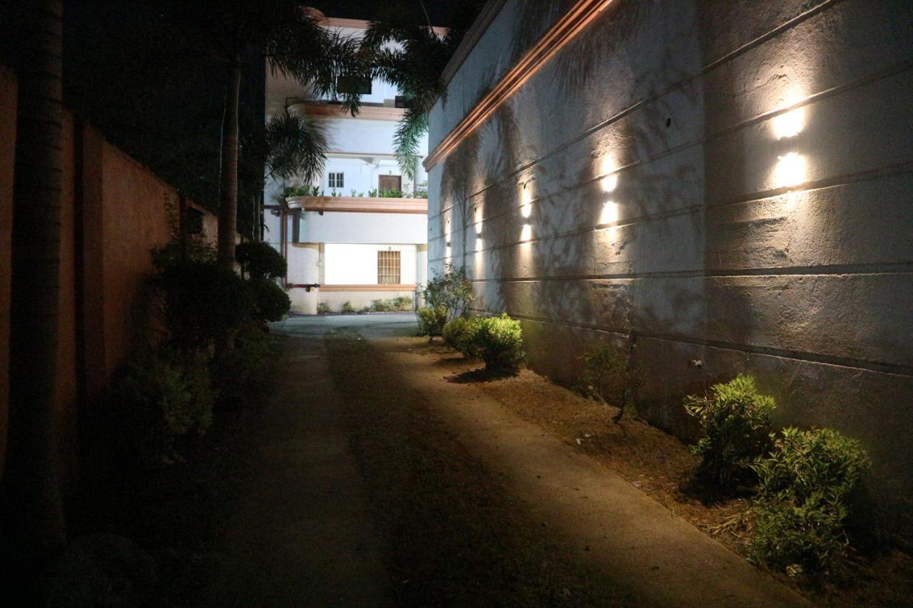 Hotel Casa Ilustre Balayan Εξωτερικό φωτογραφία