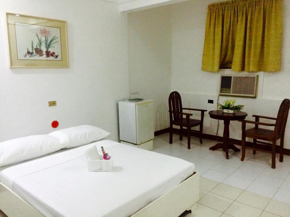 Hotel Casa Ilustre Balayan Εξωτερικό φωτογραφία