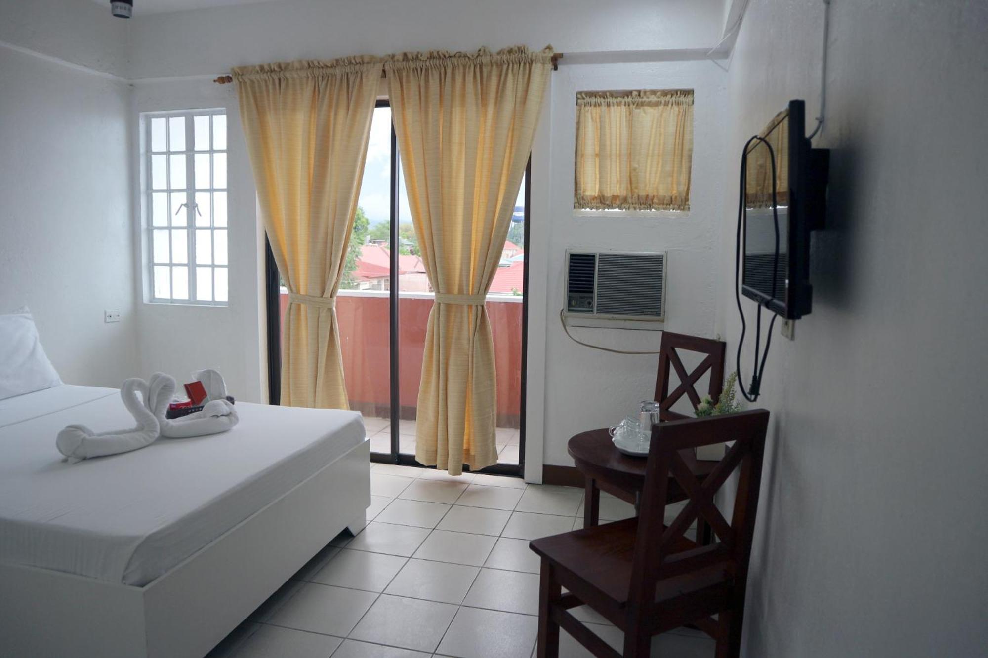 Hotel Casa Ilustre Balayan Εξωτερικό φωτογραφία