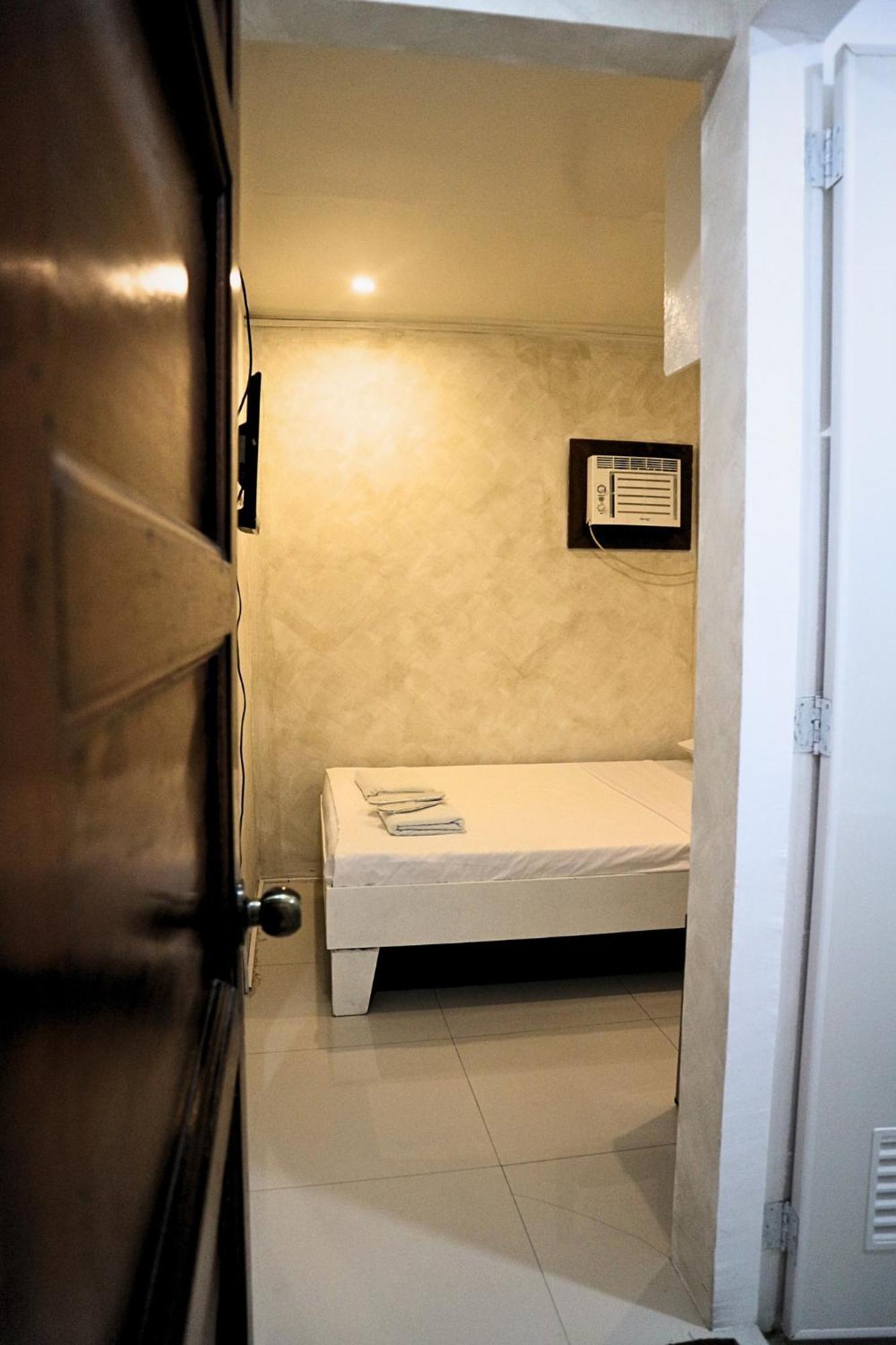 Hotel Casa Ilustre Balayan Εξωτερικό φωτογραφία
